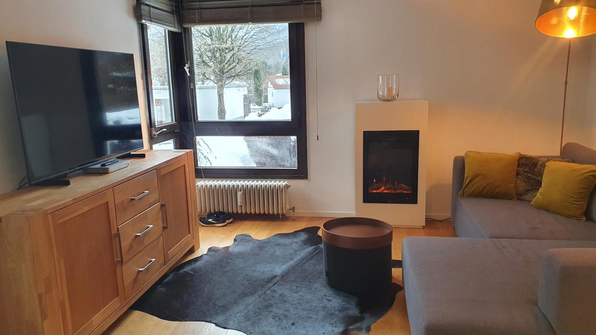 Bungalow Mit Terrasse Im Alpinen Stil Шлирзе Номер фото